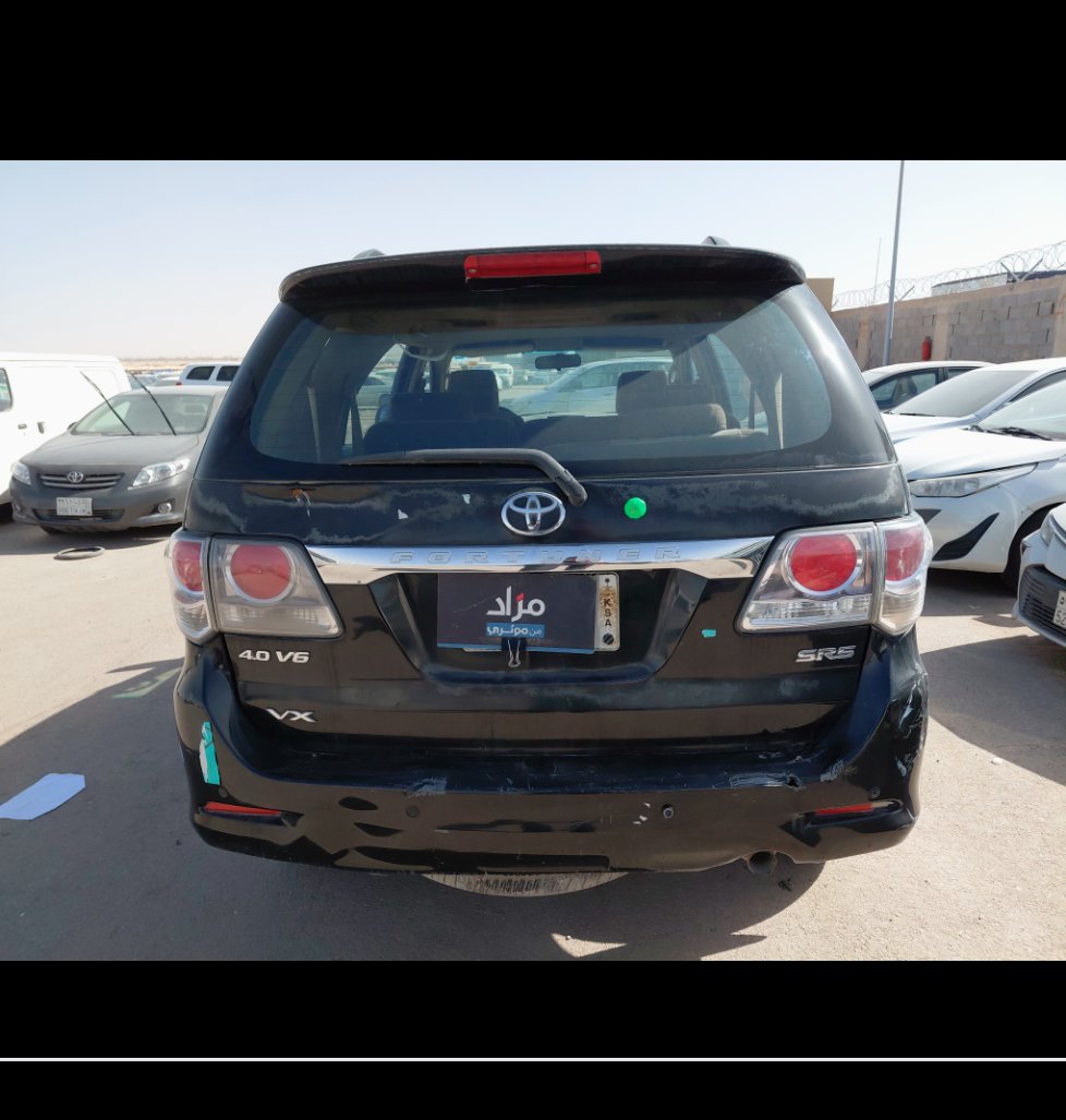 تويوتا فورتشنر  2012 image