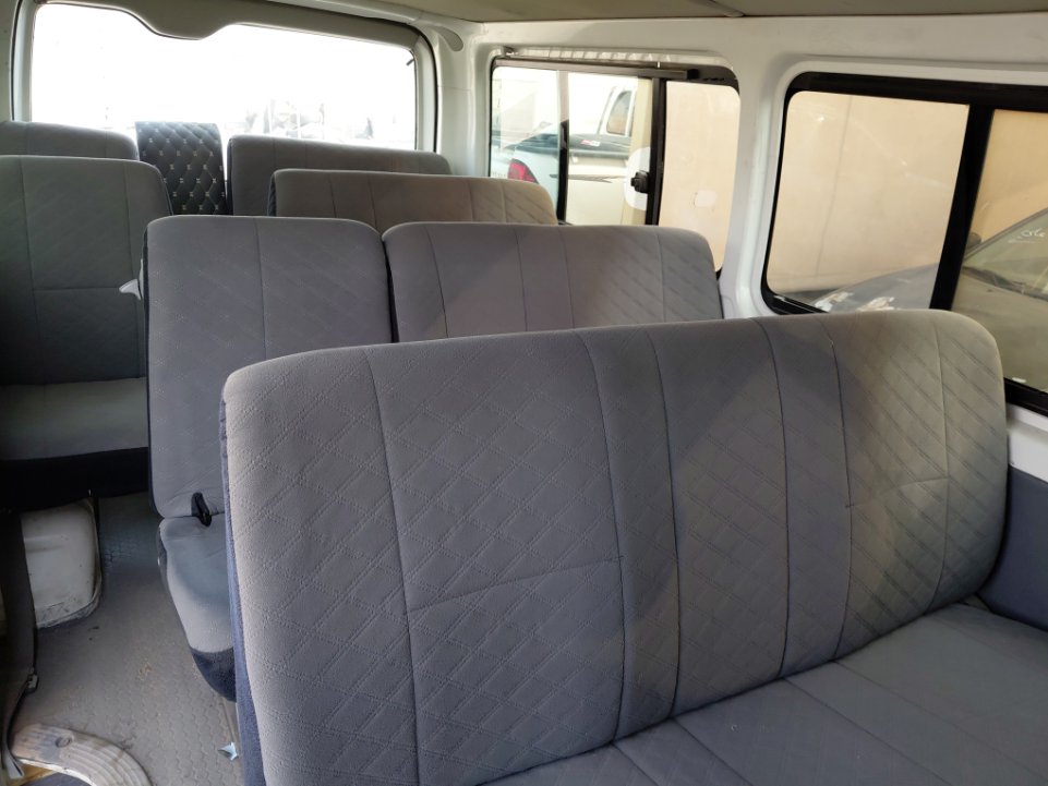 تويوتا هايس  2010 image