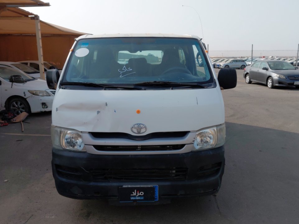 تويوتا هايس  2010