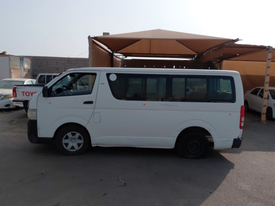 تويوتا هايس  2010 image