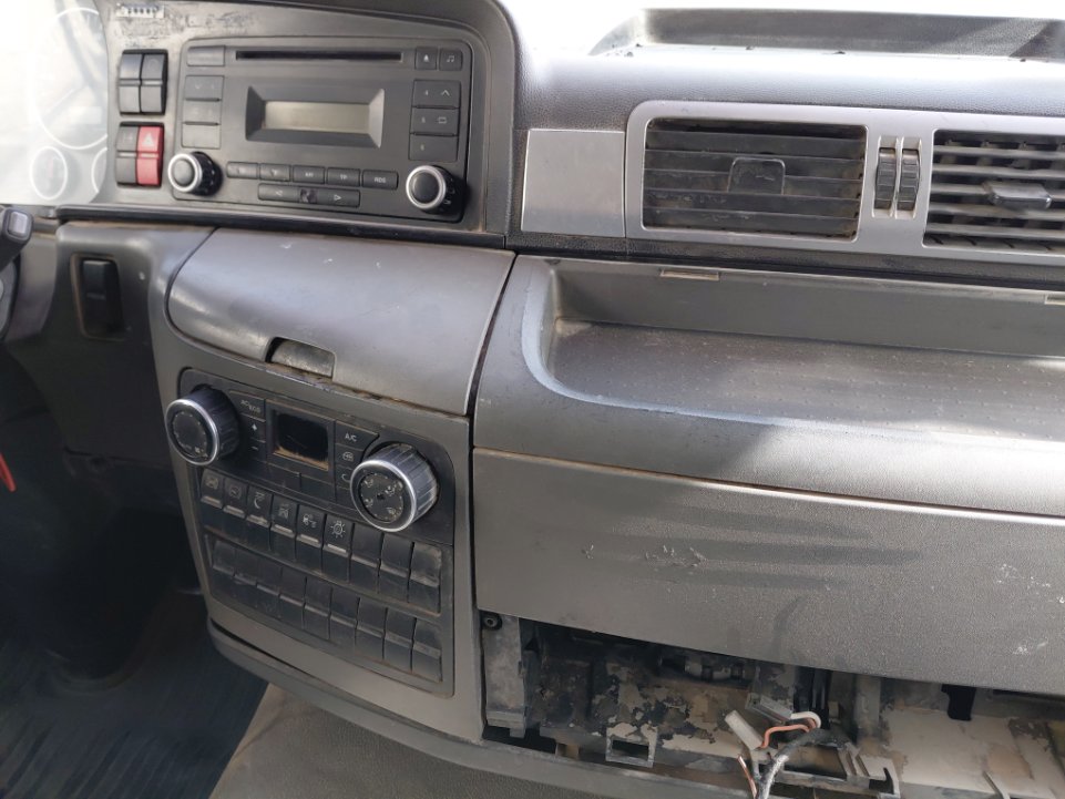 مان TGS 19.440 رأس تريلا حمولة المركبة 2 طن 2013 image