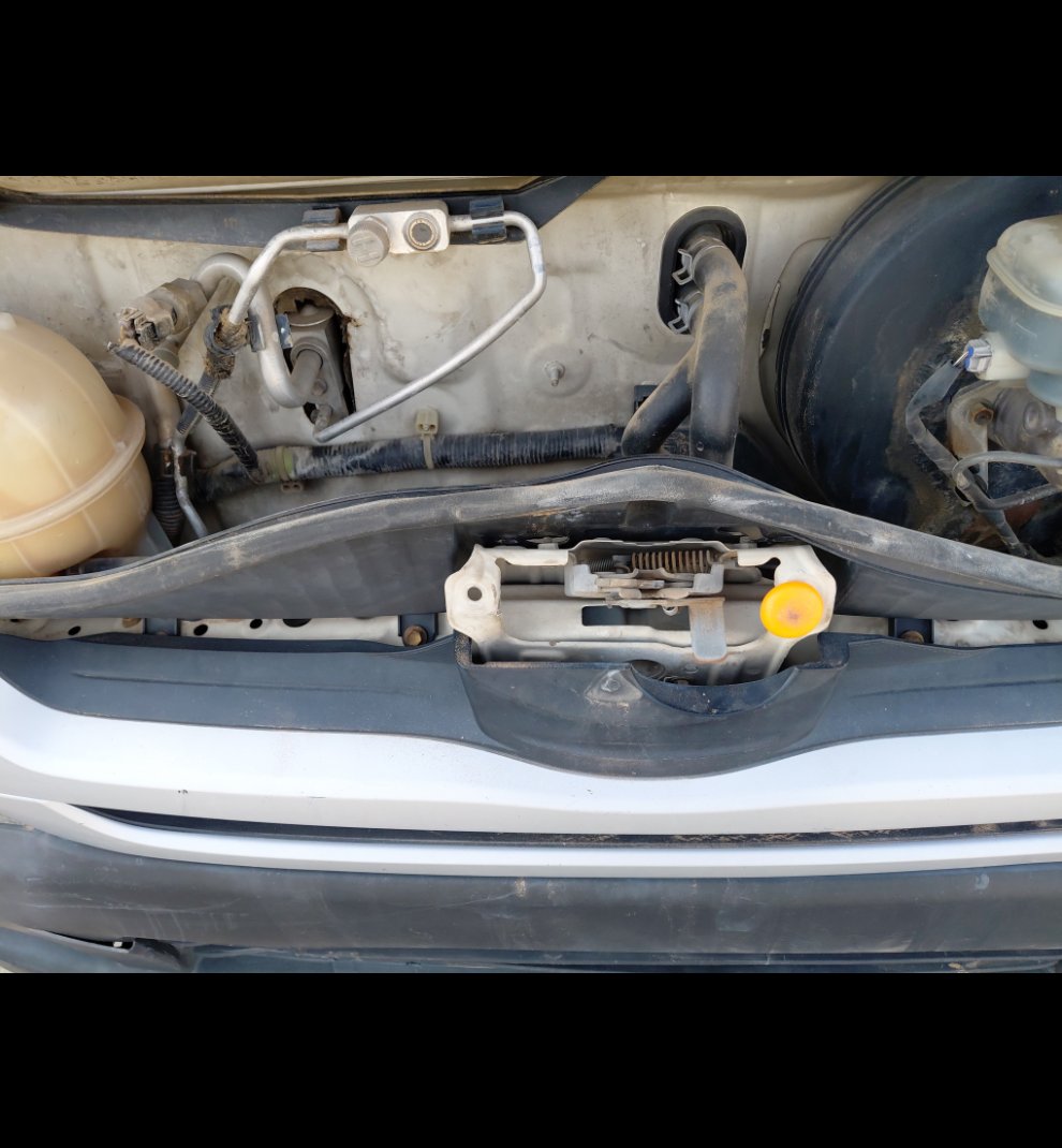 تويوتا هايس  2010 image