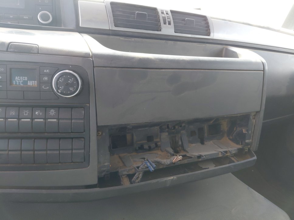 مان TGS 19.440 رأس تريلا حمولة المركبة 2 طن 2013 image