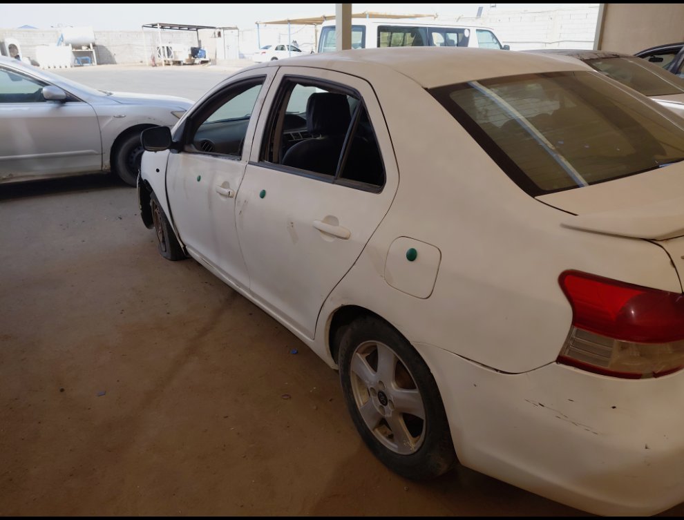 تويوتا يارس  2012 image