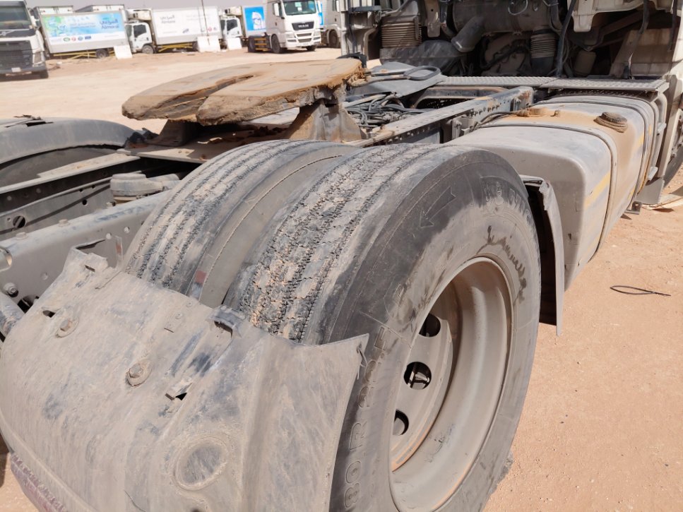 مان TGS 19.440 رأس تريلا حمولة المركبة 2 طن 2015 image