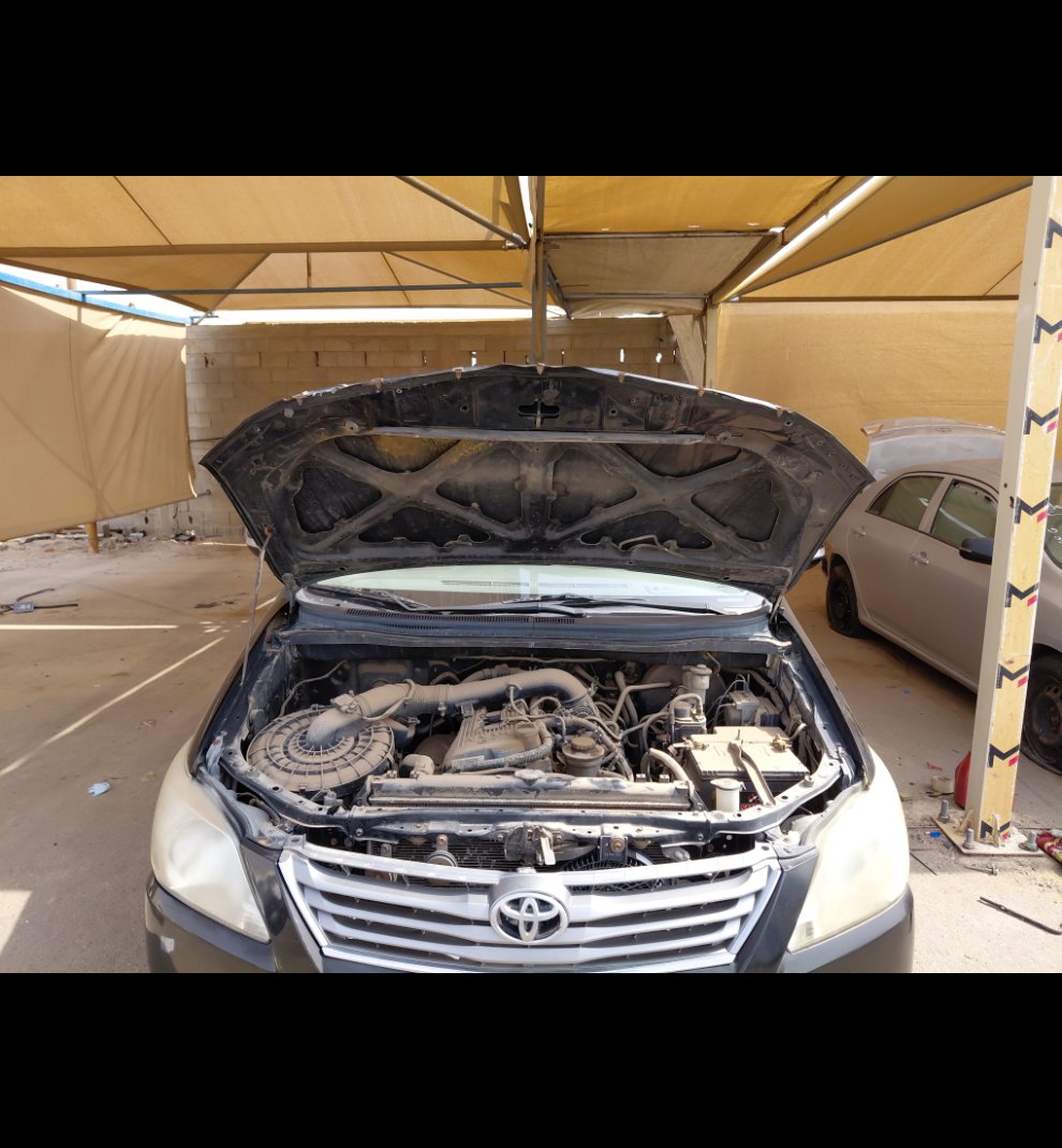 تويوتا انوفا  2012 image