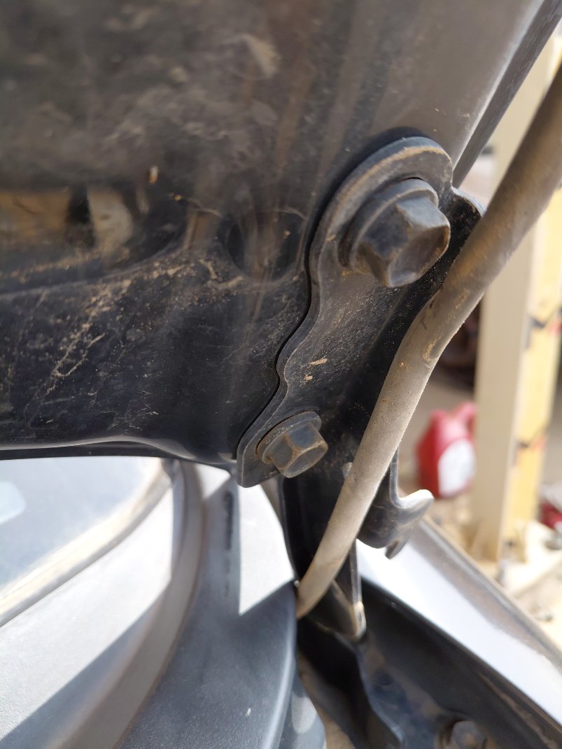 تويوتا انوفا  2012 image