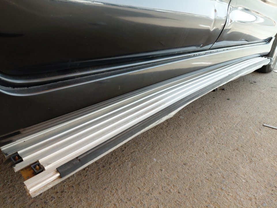 تويوتا انوفا  2012 image