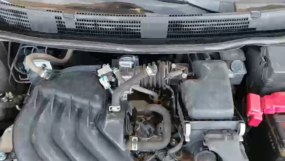 نيسان صني SV 2023 video
