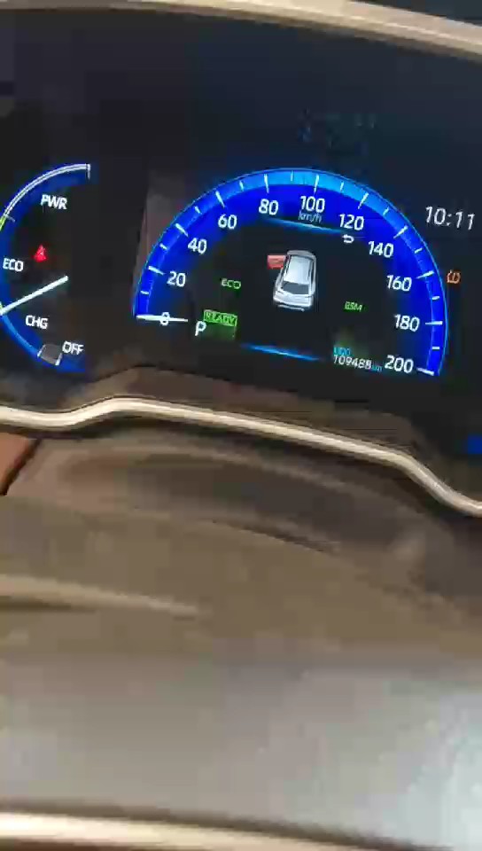 Toyota Corolla Cross LIMITED HEV 2023 video