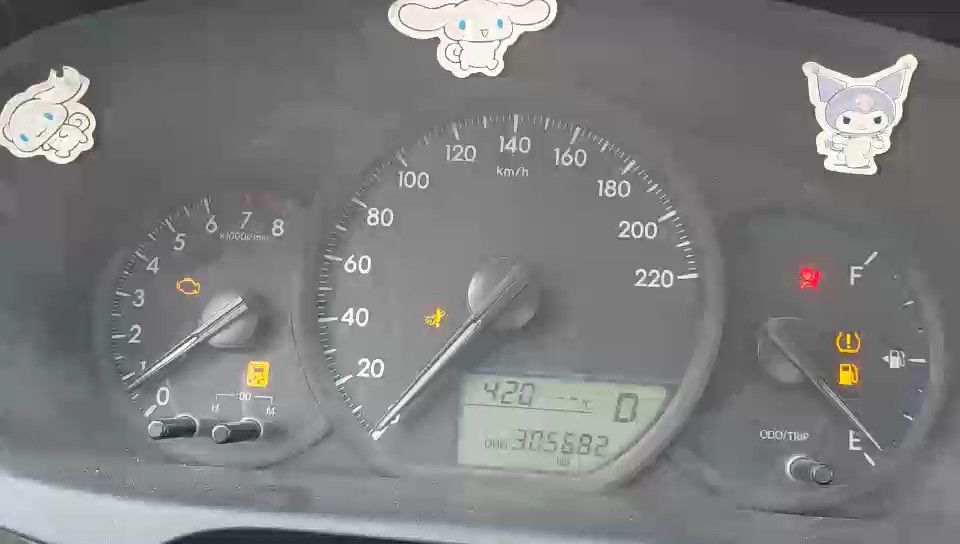 Toyota Yaris Y FLT 2021 video