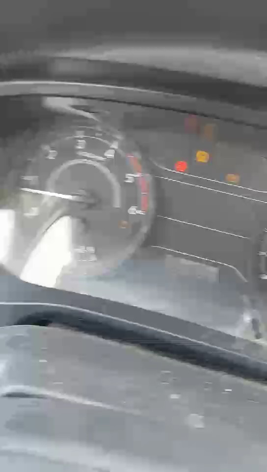 تويوتا هايلكس 4X4- 2024 video