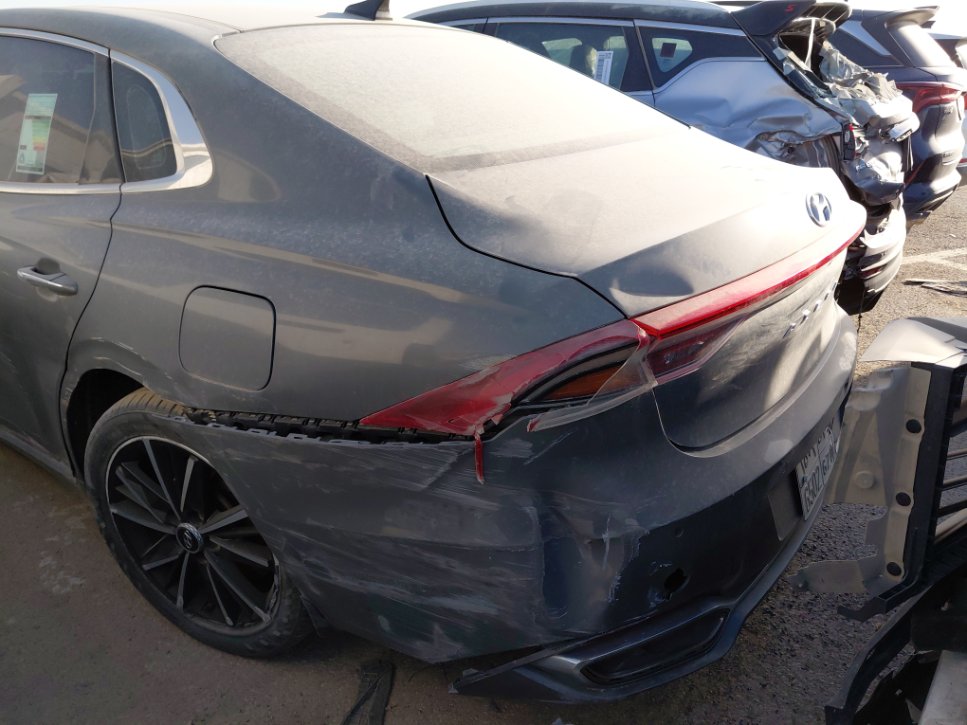 Hyundai Azera  2021 image