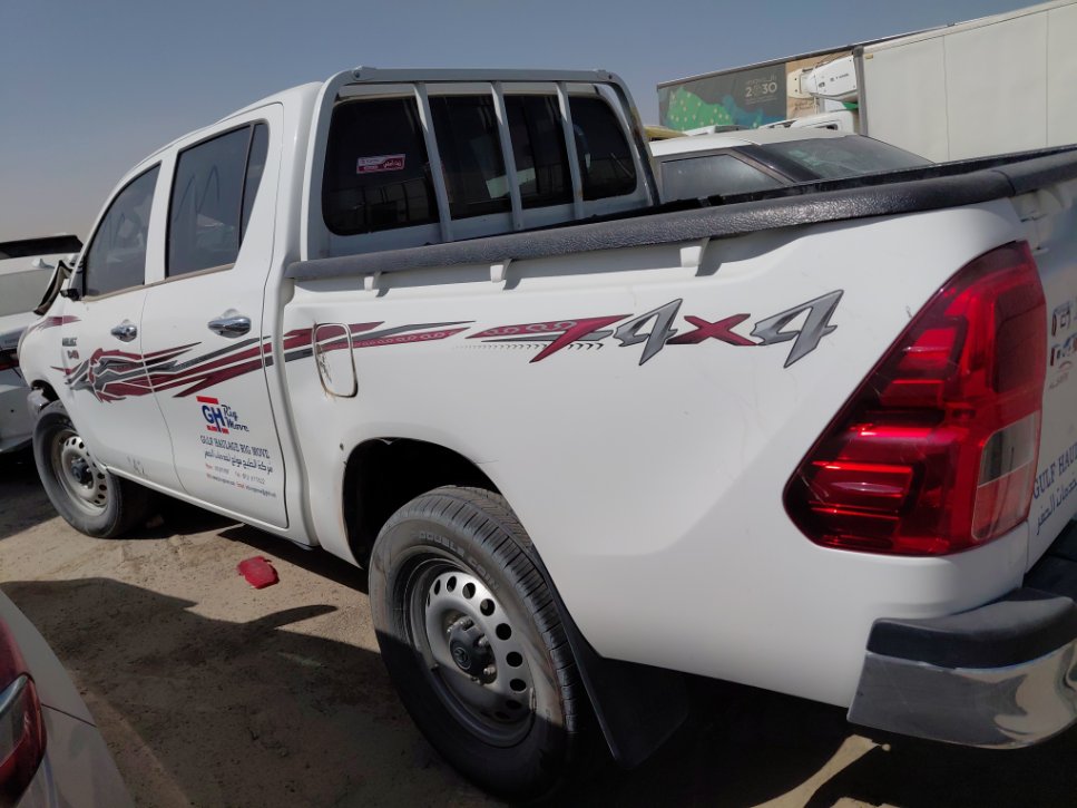 Toyota Hilux  2024 image
