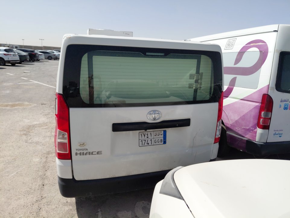 Toyota Hiace Bus  2025 image