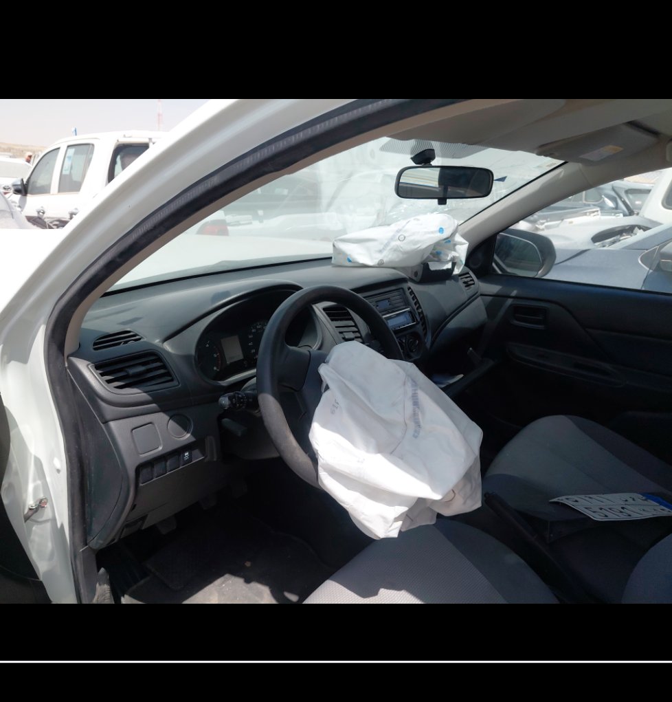 ميتسوبيشي L200  2023 image