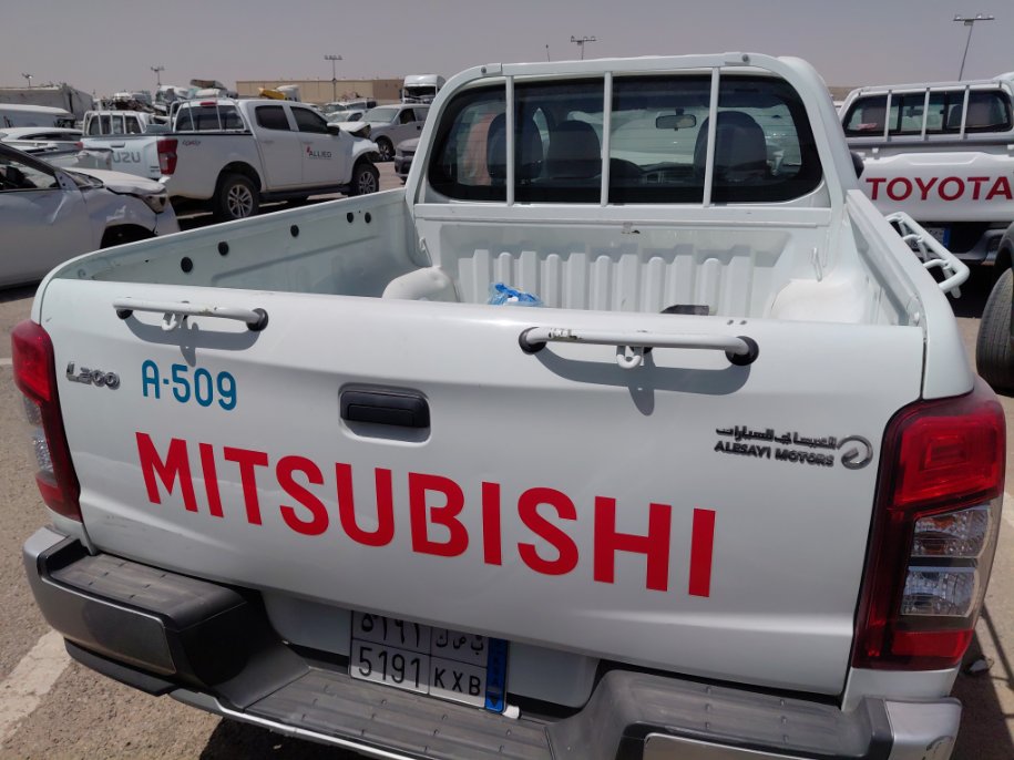 ميتسوبيشي L200  2023 image