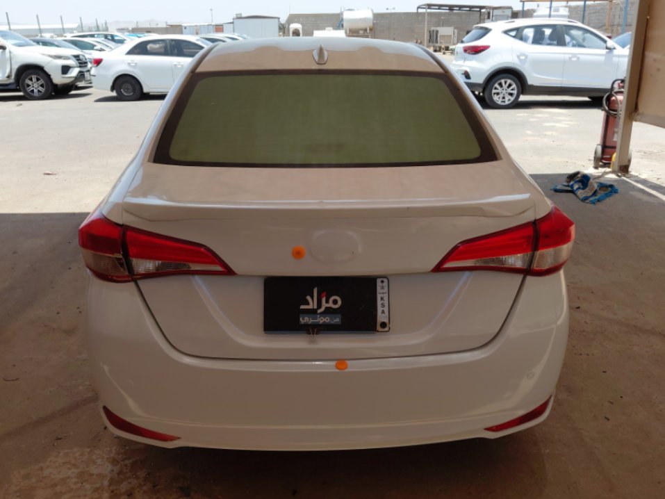 تويوتا يارس Y PLUS 2022 image