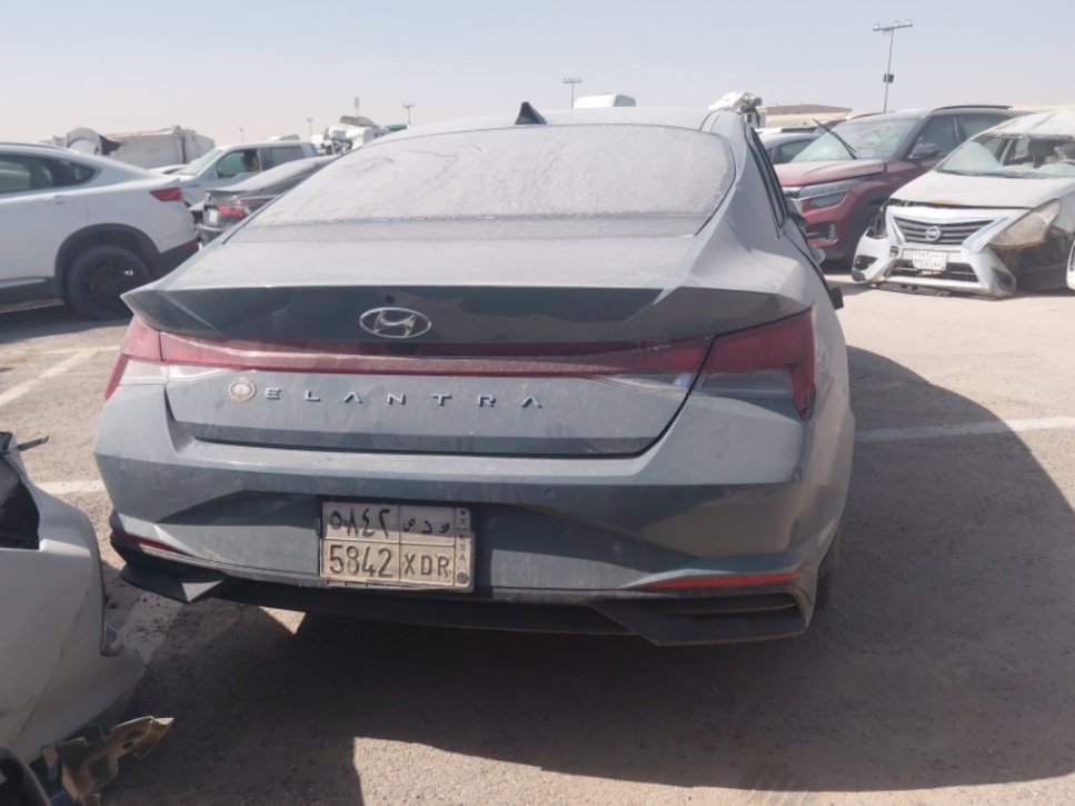هيونداي إلنترا  2023 image