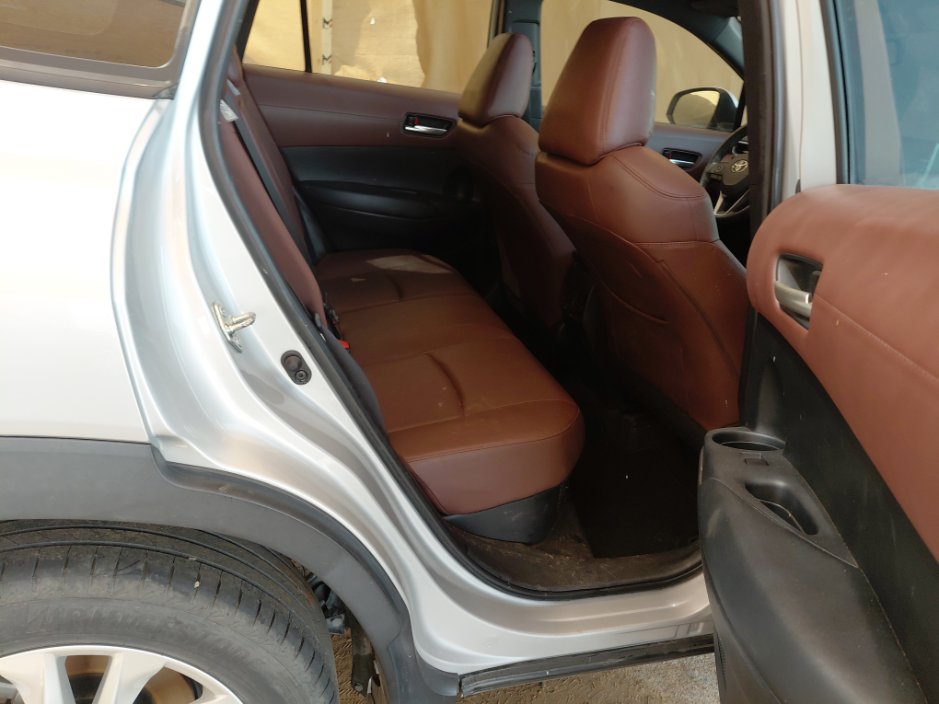 تويوتا كورولا كروس LTD HEV 2021 image