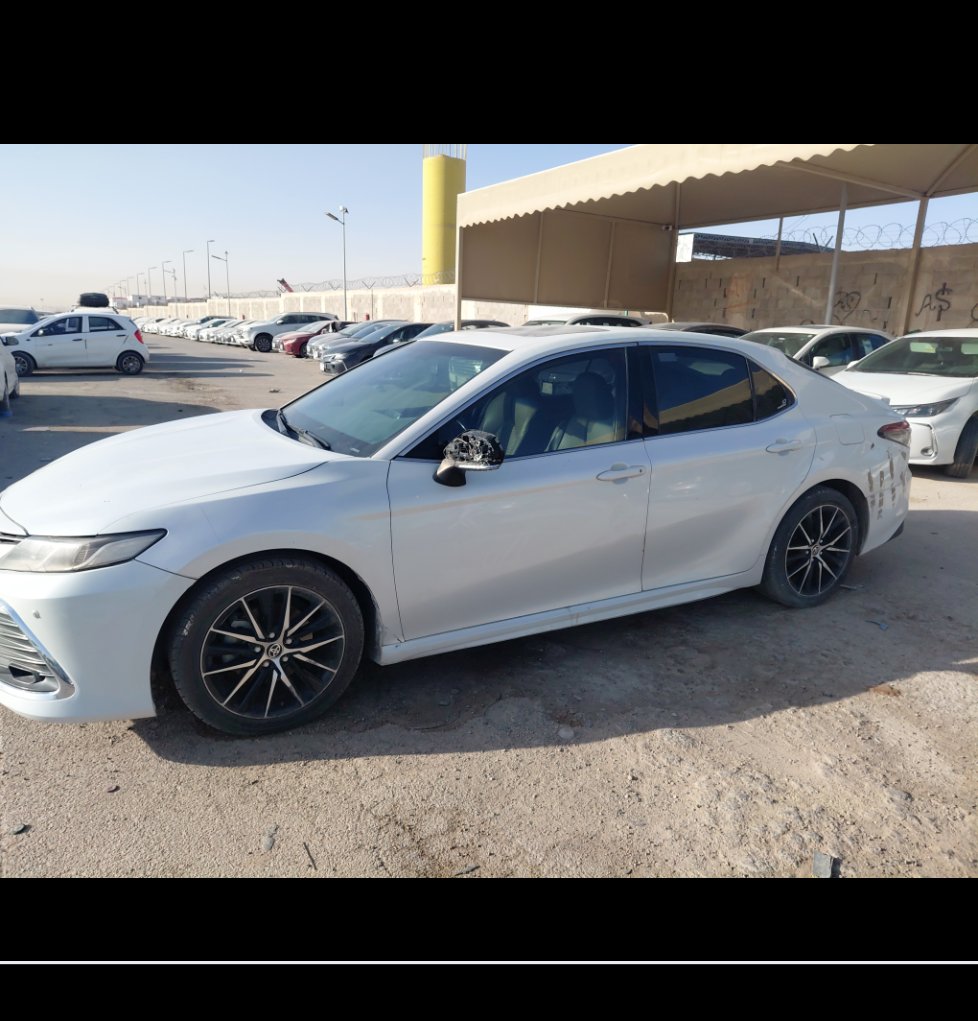 تويوتا كامري SE 2021 image