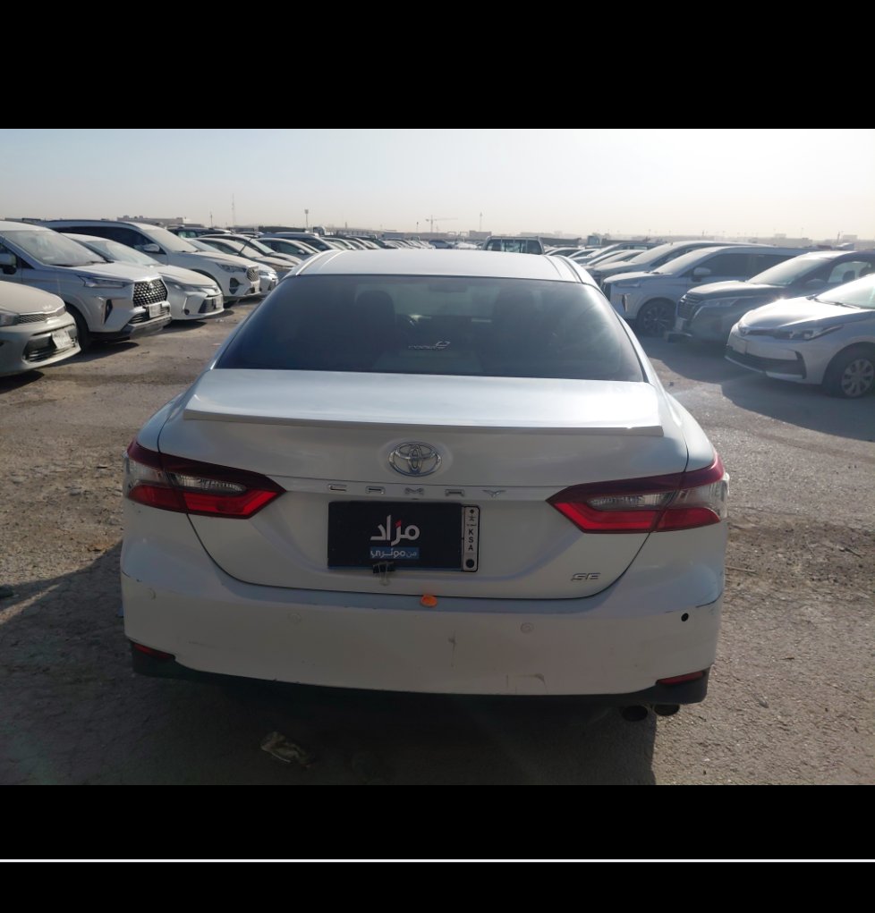 تويوتا كامري SE 2021 image