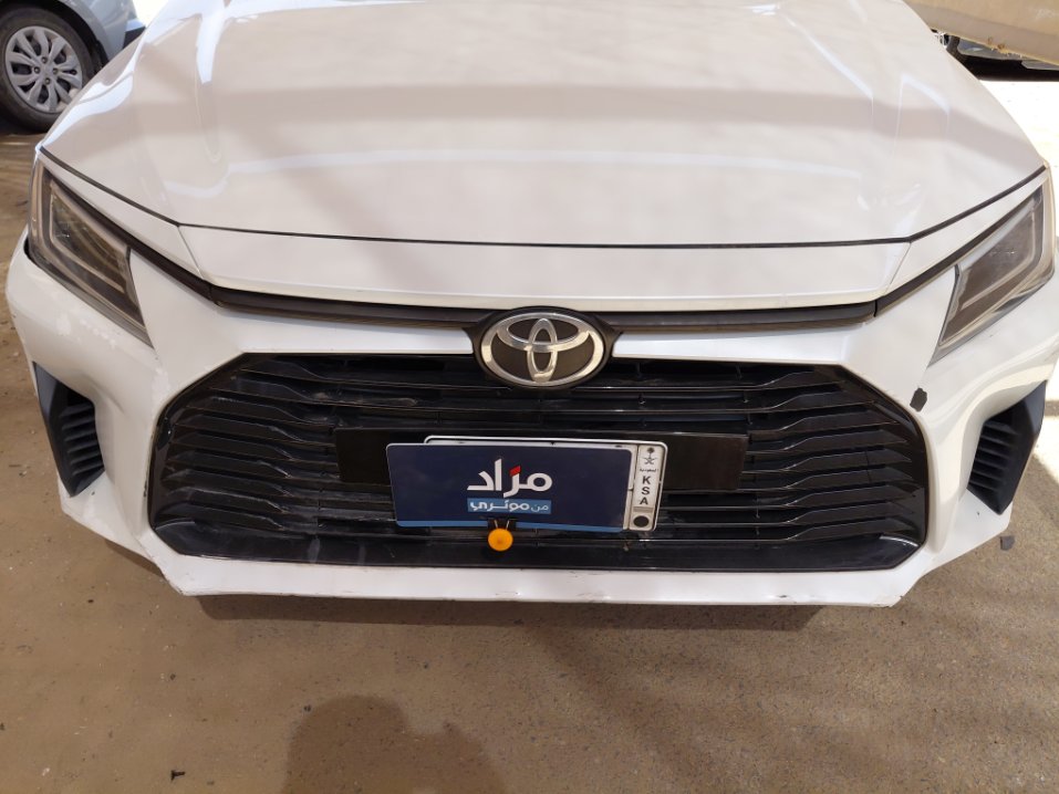 تويوتا يارس Y 2023 image