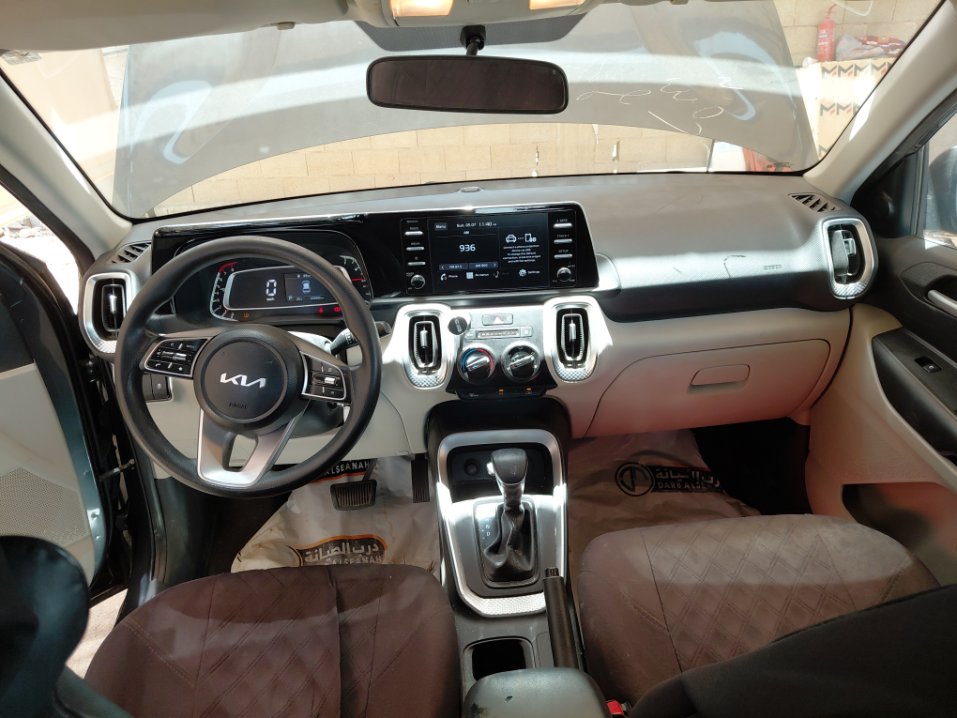 كيا سوينت STD SPORTS UTILITY 2023 image