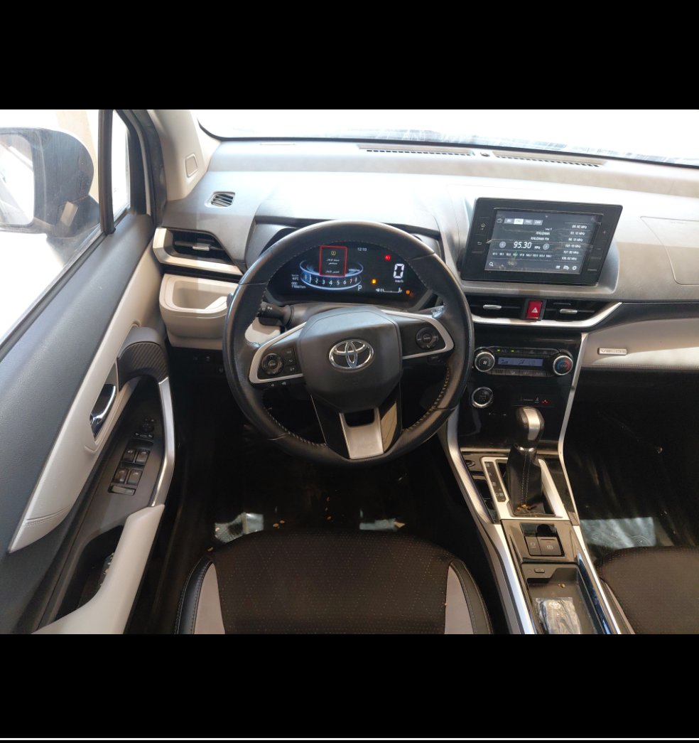 تويوتا فيلوز GLX 2024 image