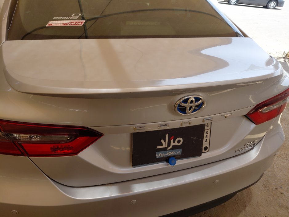 تويوتا كامري GLE HEV  2022 image