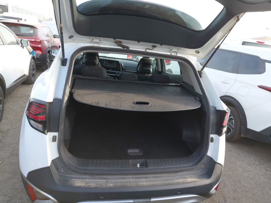 كيا سبورتاج NQ5E LX 4WD 2023 image