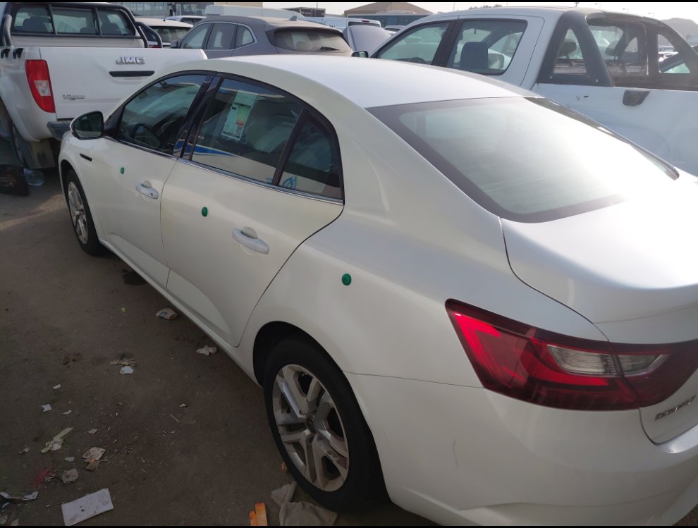 رينو ميجان  2021 image