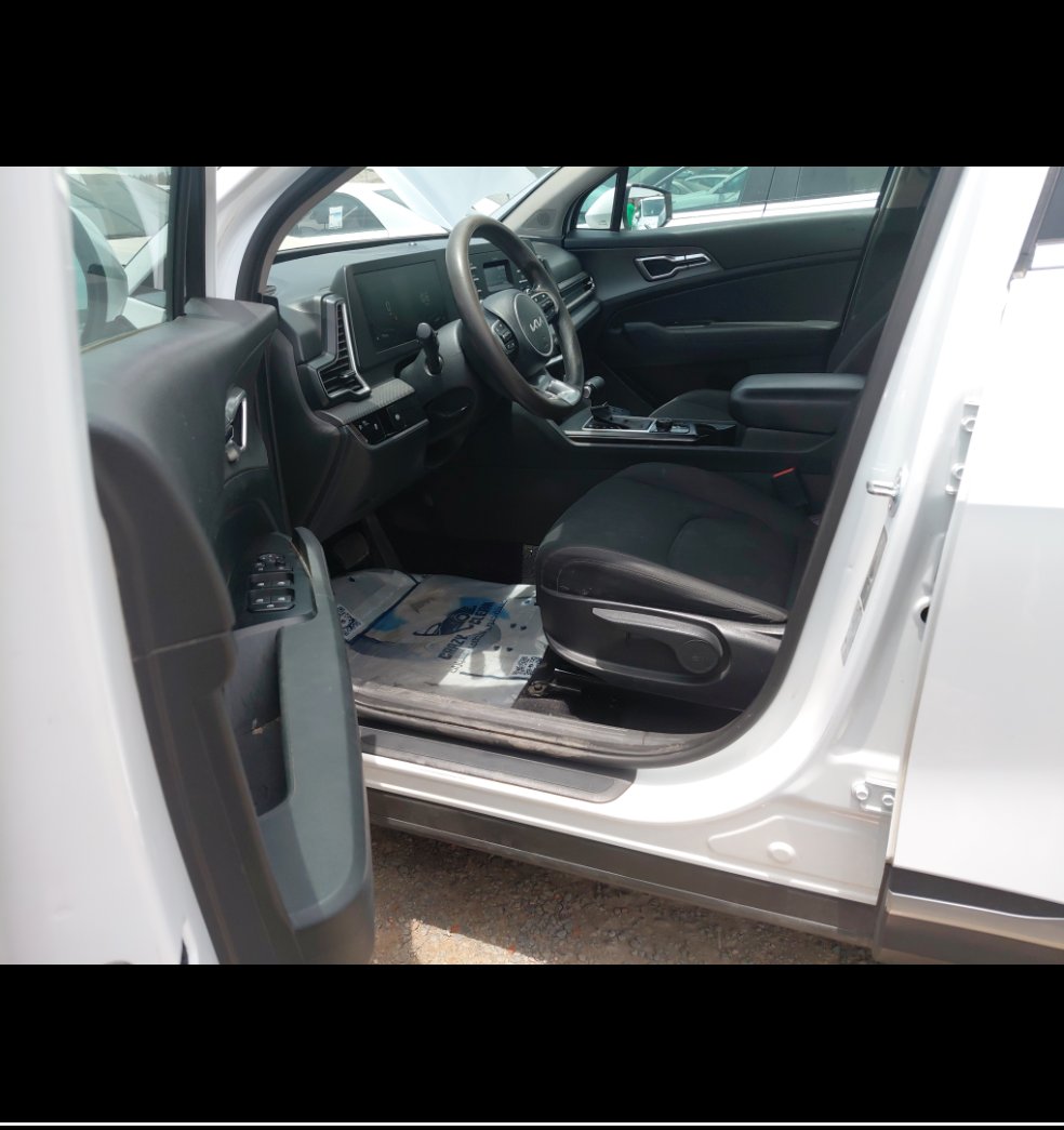 كيا سبورتاج NQ5E LX 4WD 2024 image