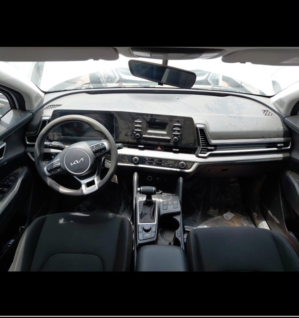 كيا سبورتاج NQ5E LX 4WD 2024 image