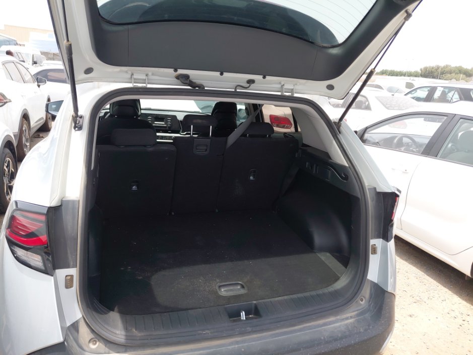 كيا سبورتاج NQ5E LX 4WD 2024 image