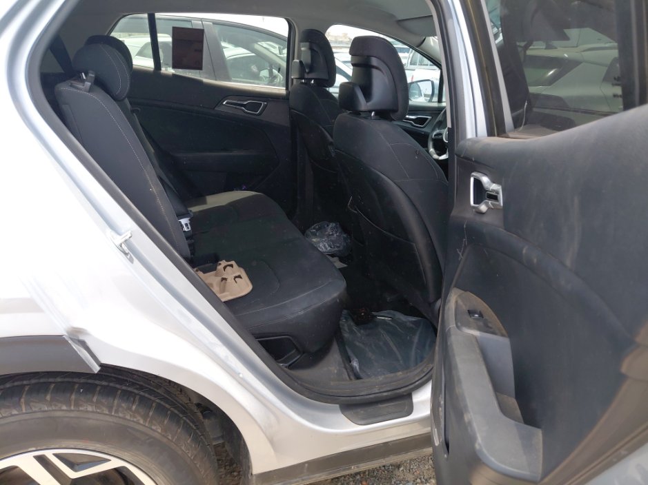 كيا سبورتاج NQ5E LX 4WD 2024 image