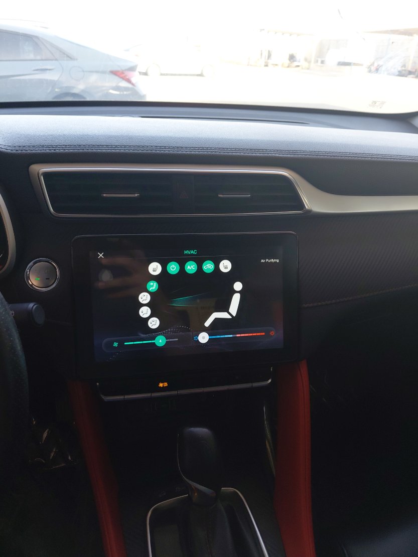 إم جي ZS رياضية - 11  لوكس 2021 image