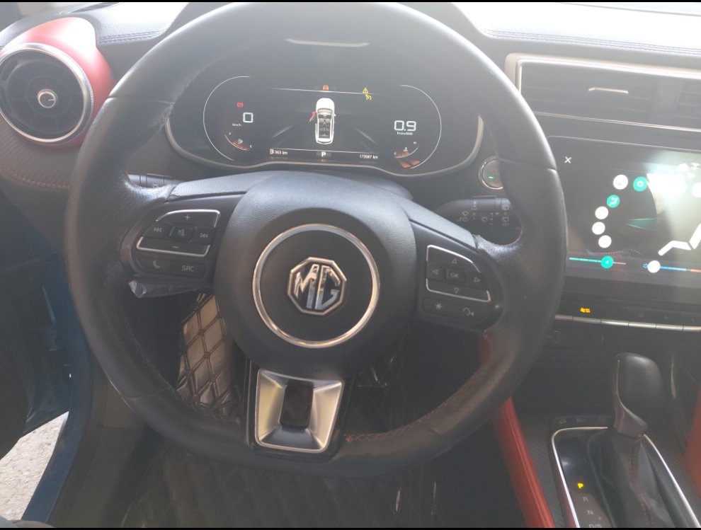 إم جي ZS رياضية - 11  لوكس 2021 image