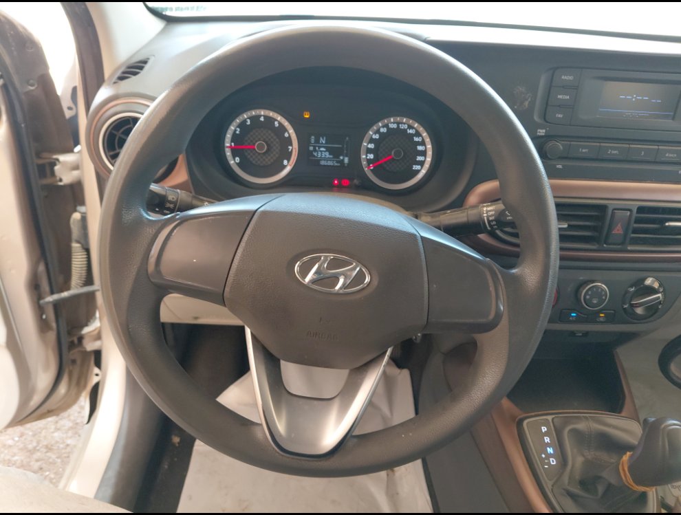 هيونداي i10 جراند FLEET 2022 image