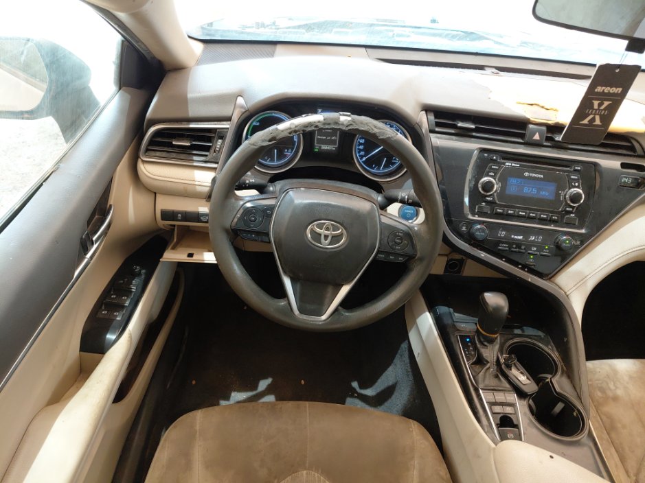 تويوتا كامري LE HEV 2019 image