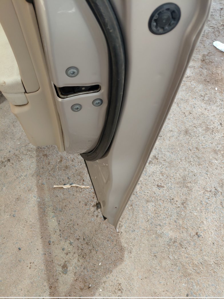 تويوتا كامري LE HEV 2019 image
