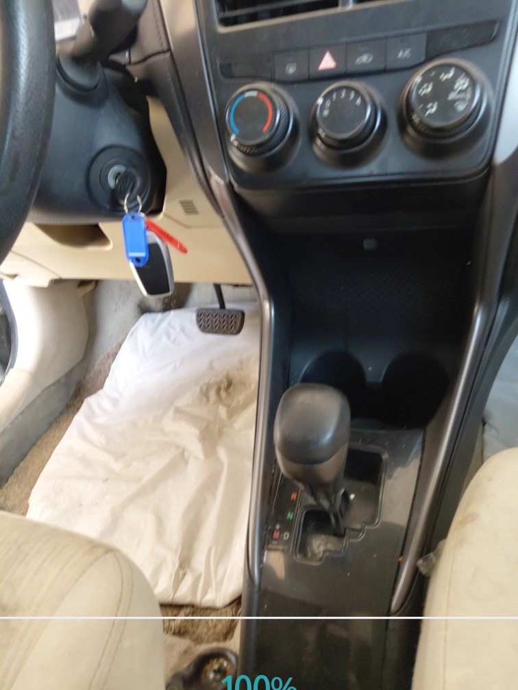 Toyota Yaris Y 2021 image