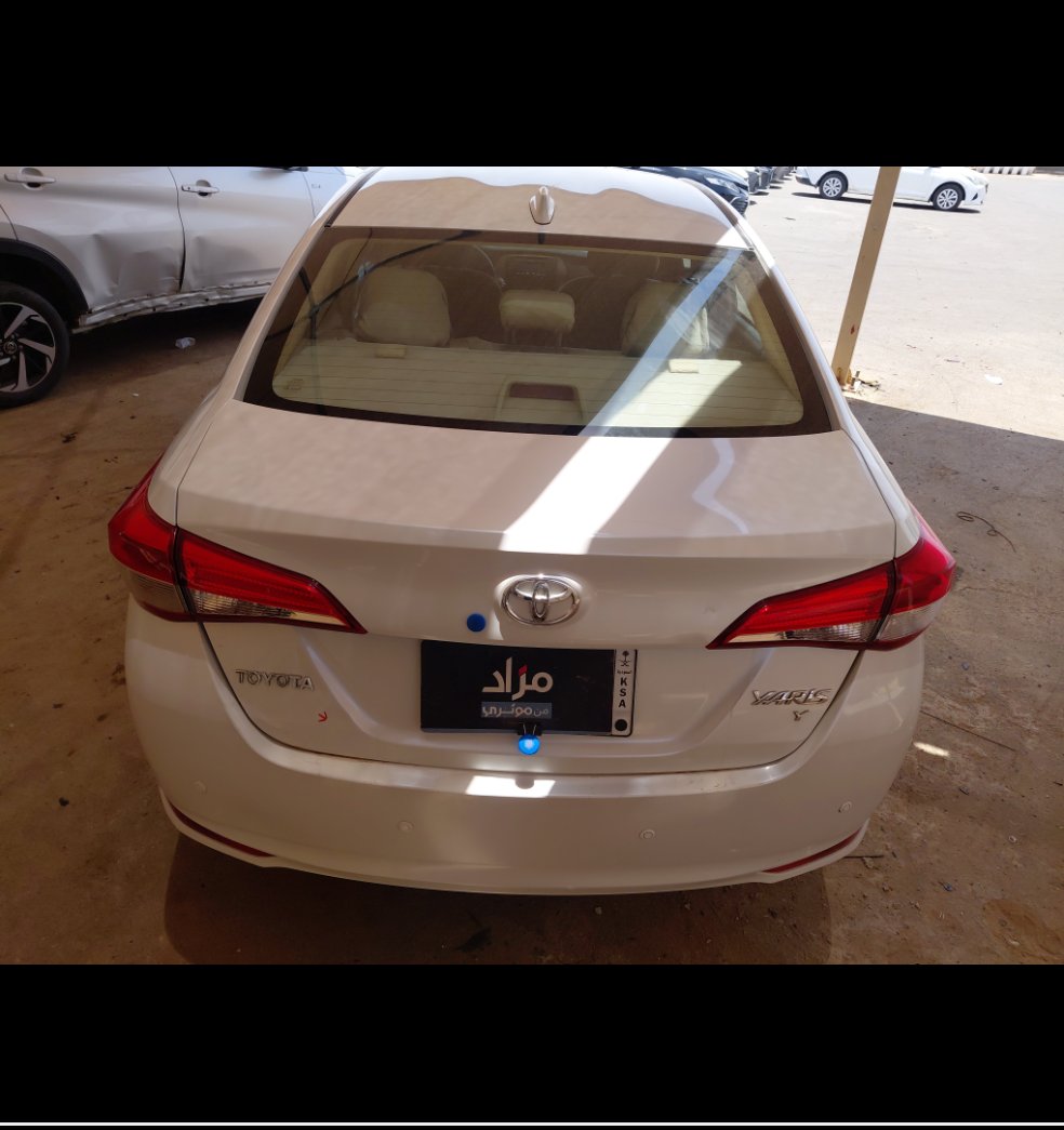 تويوتا يارس Y FLT 2021 image