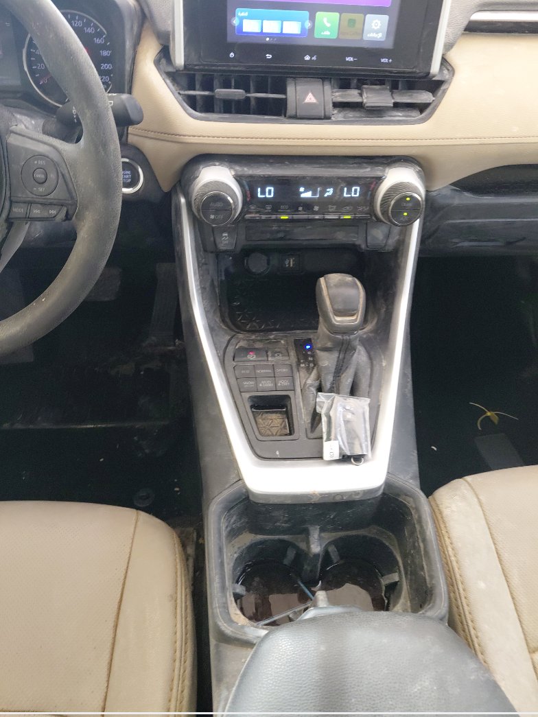 تويوتا راف فور رياضية XLE 2023 image