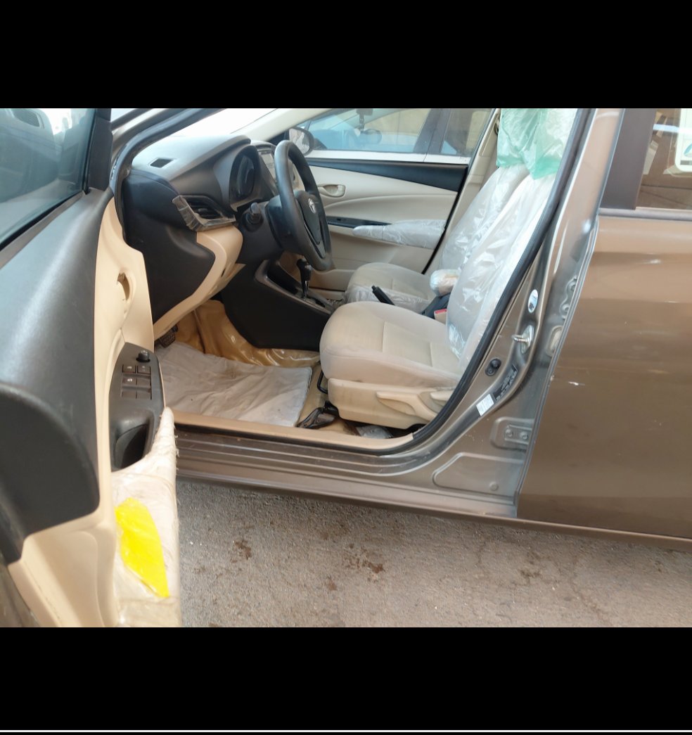 Toyota Yaris Y 2021 image