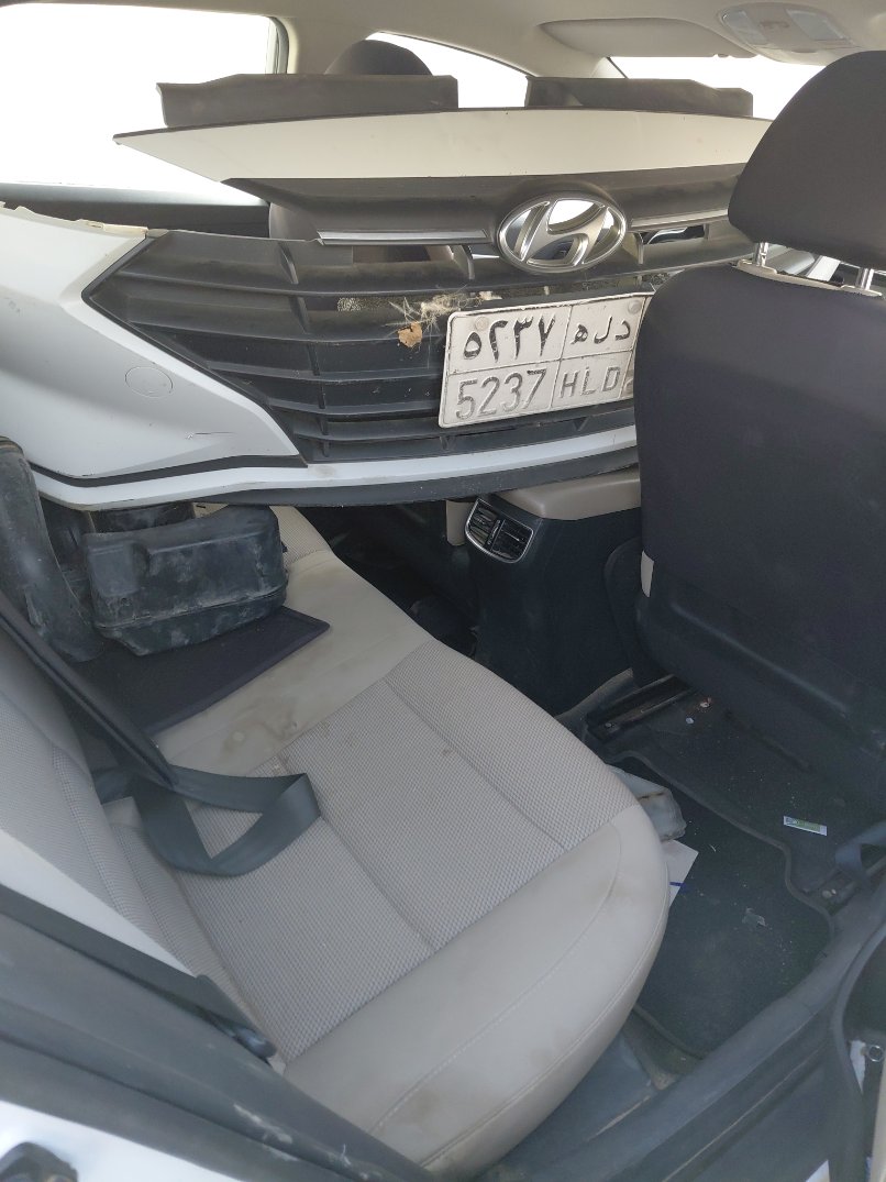 Hyundai Elantra  2020 image