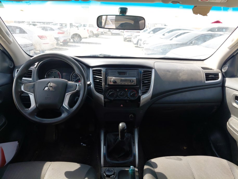 ميتسوبيشي L200 4X4- 2022 image