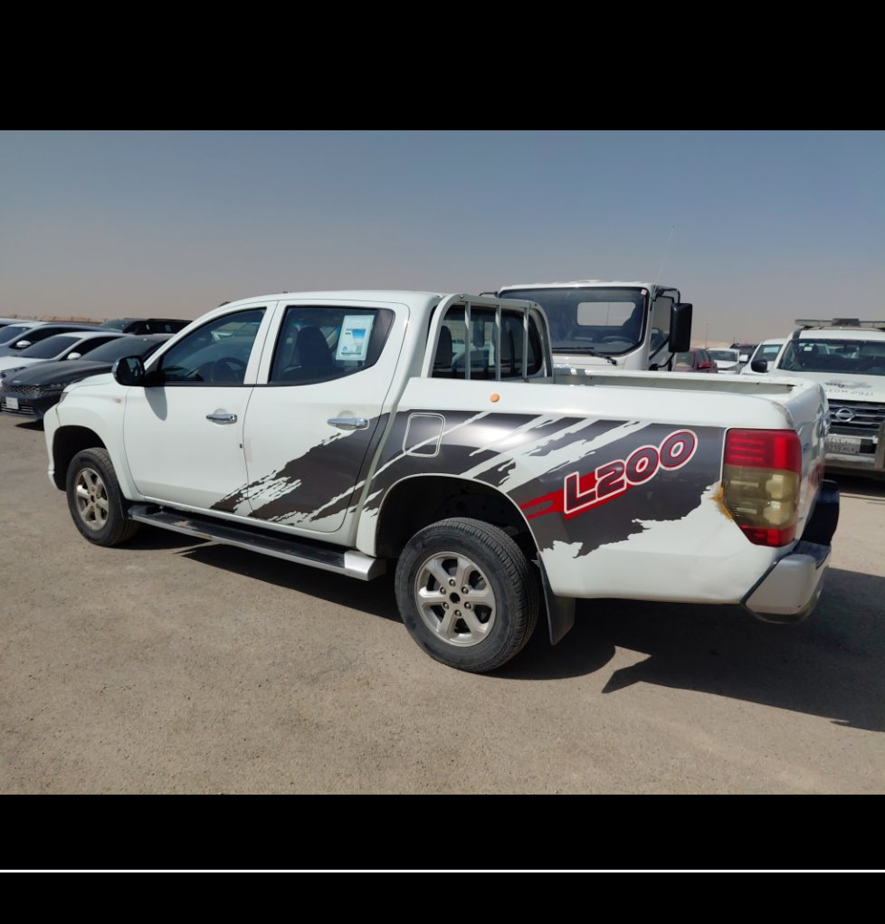 ميتسوبيشي L200 4X4- 2022 image