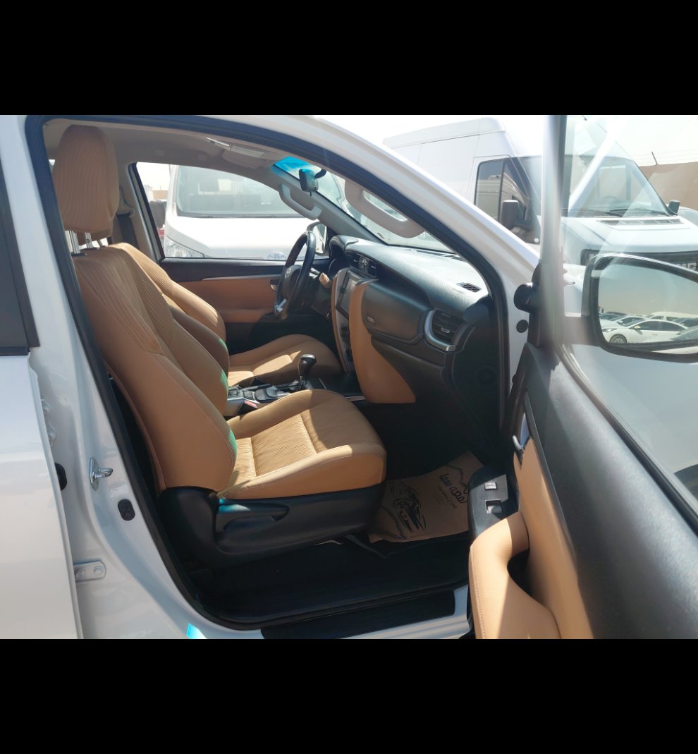 Toyota Fortuner VX1 2023 image