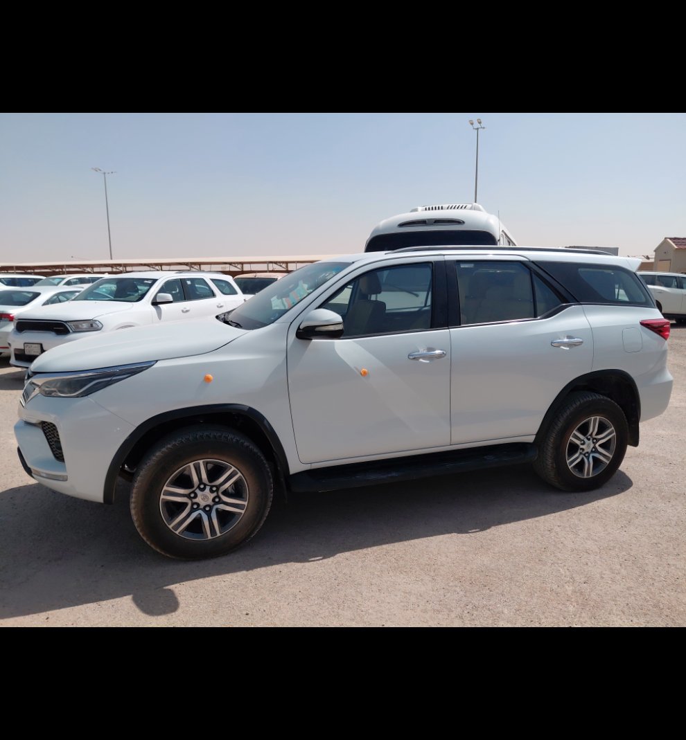 Toyota Fortuner VX1 2023 image